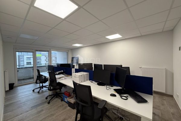 Büro zu vermieten in Weiswampach