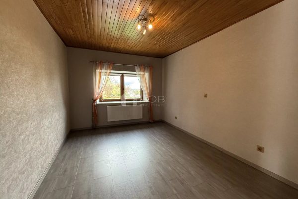 Haus zu verkaufen in Huldange