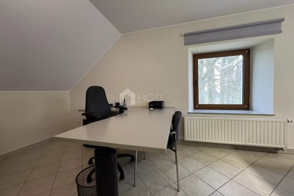 Bureau en location à Weiswampach