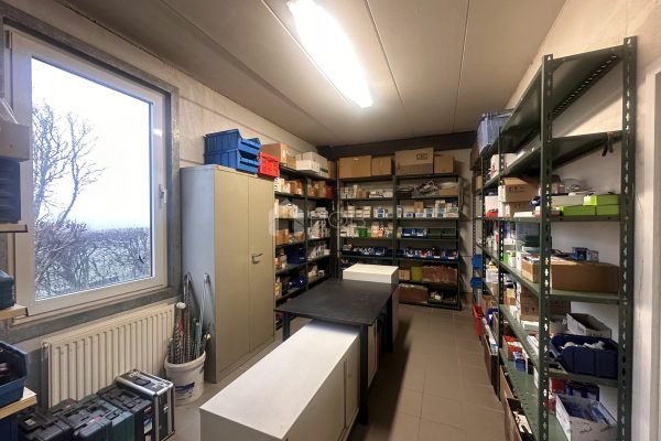 Commerce en vente à Eschdorf
