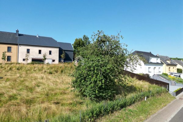 Terrain en vente à Boevange