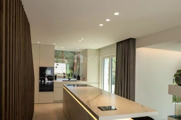 Haus zu verkaufen in Grimaud