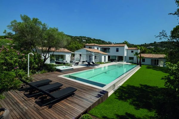 Haus zu verkaufen in Grimaud