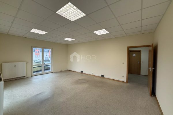 Büro zu vermieten in Troisvierges