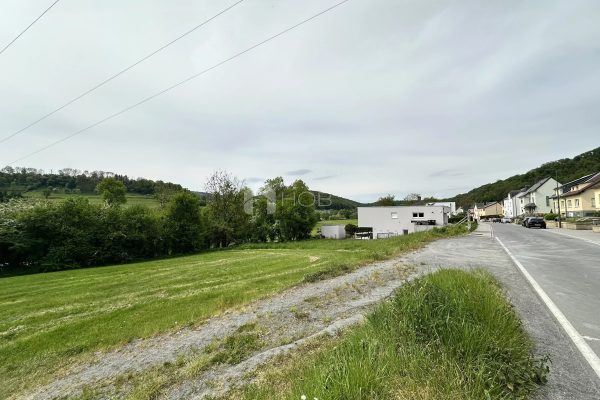 Terrain en vente à Reisdorf