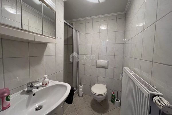 Büro zu vermieten in Weiswampach