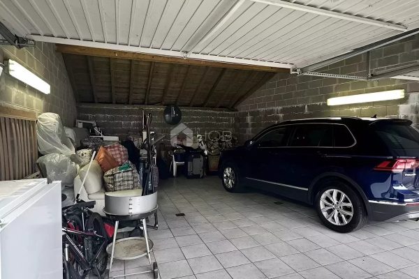 Locaux d'activité / Entrepôts en vente à Troisvierges