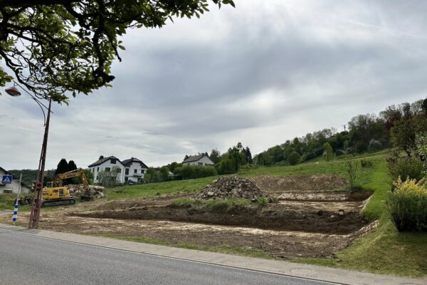 Grundstück zu verkaufen in Reisdorf